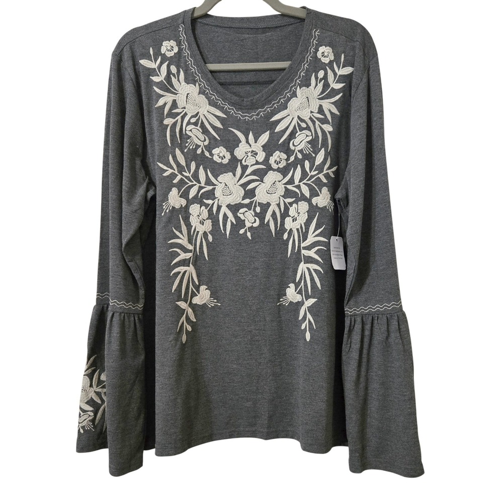 Boho‎ Whimsygoth Floral Embroidered Bell Sleeve Top Grey V-Neck Knit XXL NWT